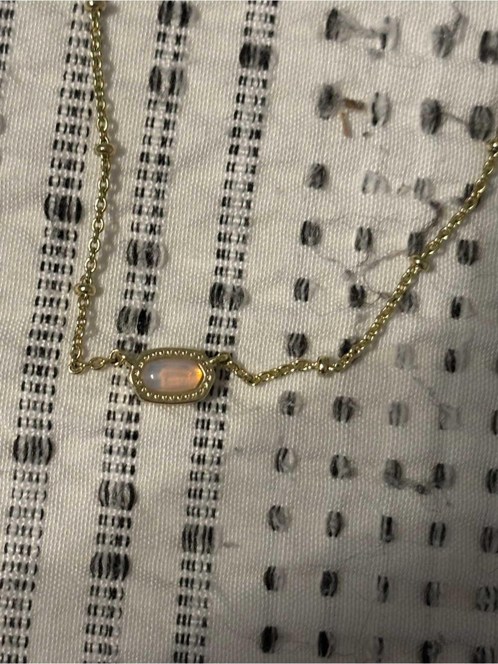 Kendra Scott Gold Chain necklace with Opal-like Oval Stone